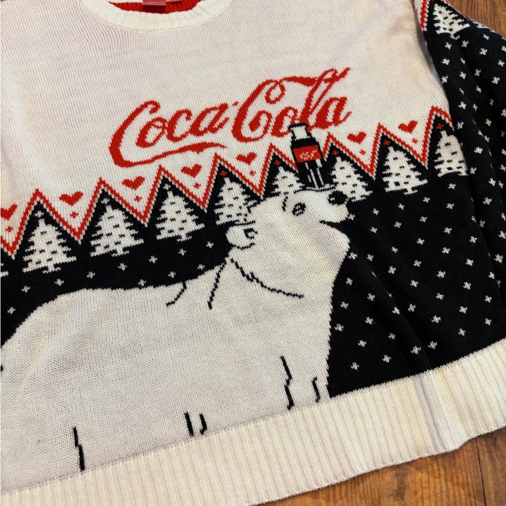 Coca-Cola‎ Red and White Knit Sweater